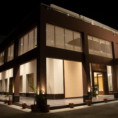Hotel Rajhans Abhinandan Bhopal Ngoại thất bức ảnh