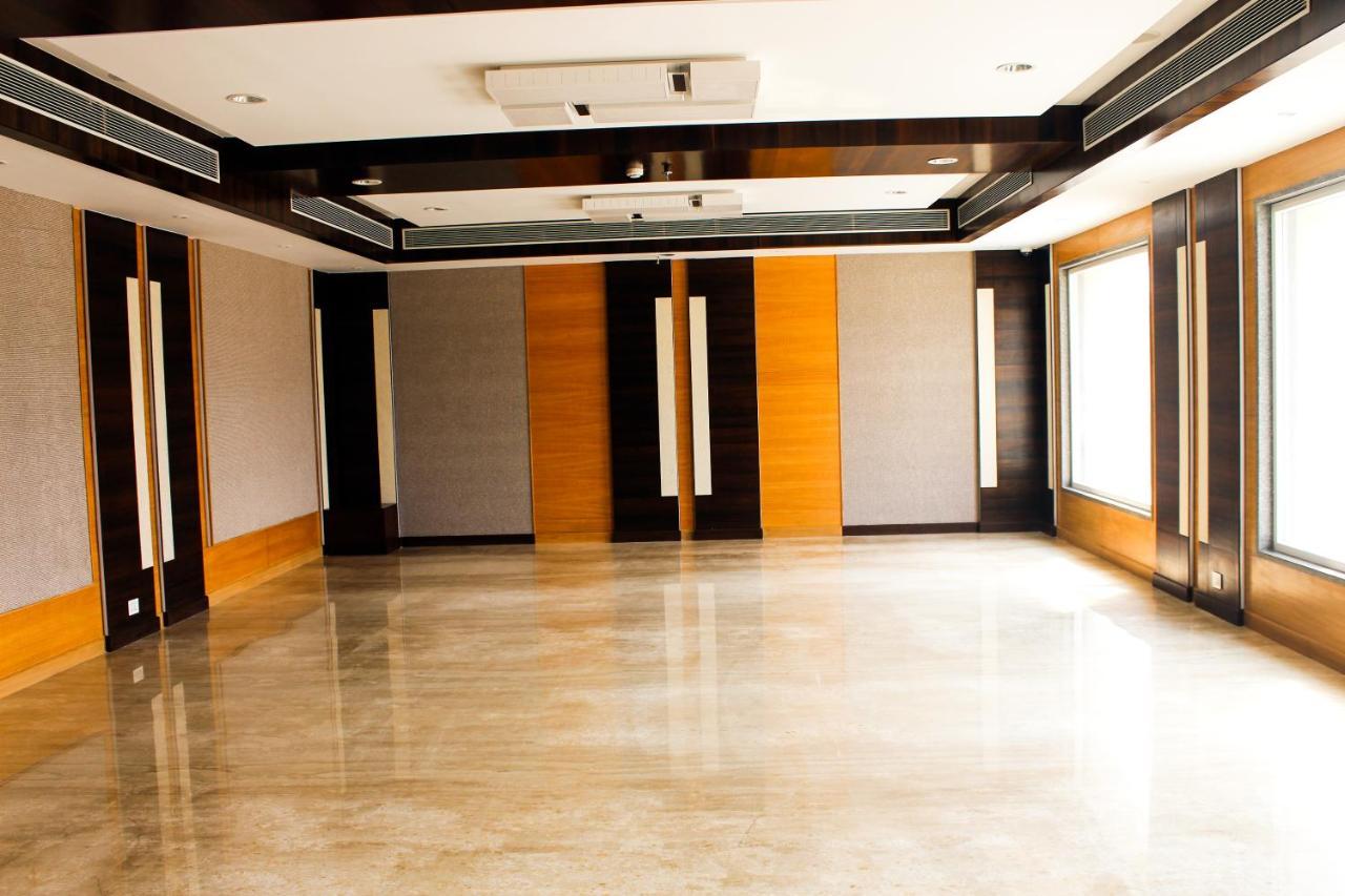 Hotel Rajhans Abhinandan Bhopal Ngoại thất bức ảnh
