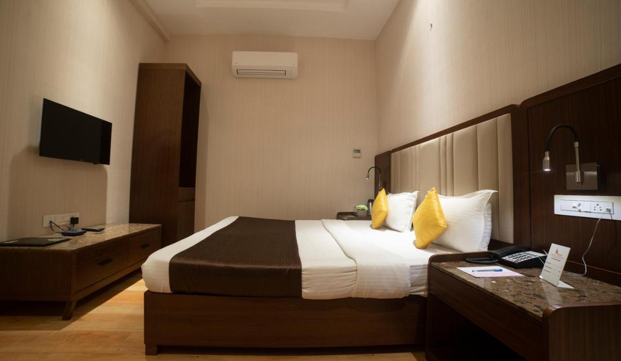 Hotel Rajhans Abhinandan Bhopal Ngoại thất bức ảnh